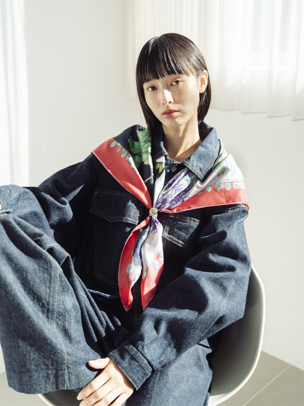 スカーフのアレンジ