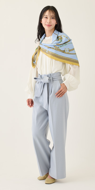 スカーフリング（3リング）を使用したスカーフアレンジコーデ