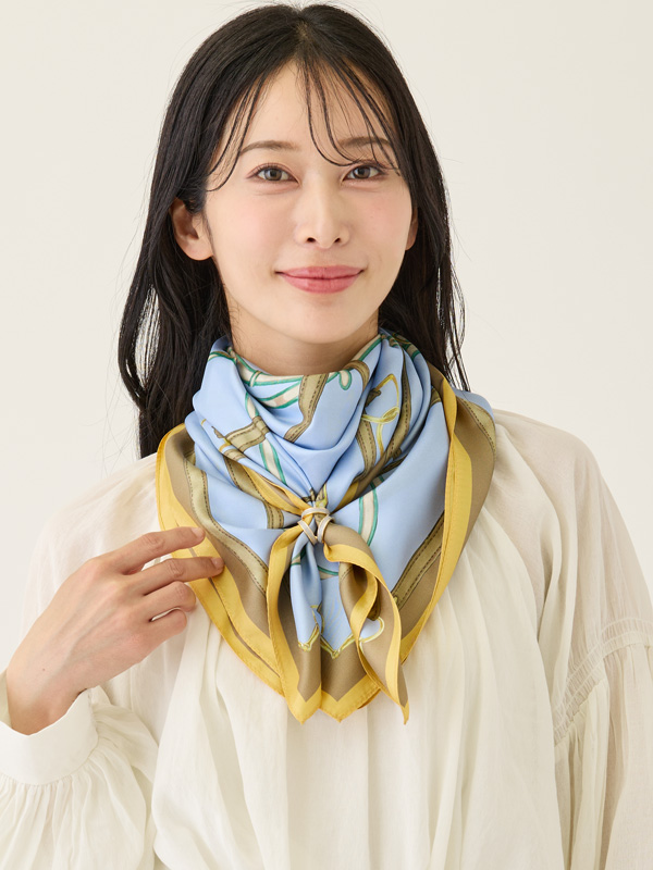 スカーフリング（3リング）を使用したスカーフアレンジ