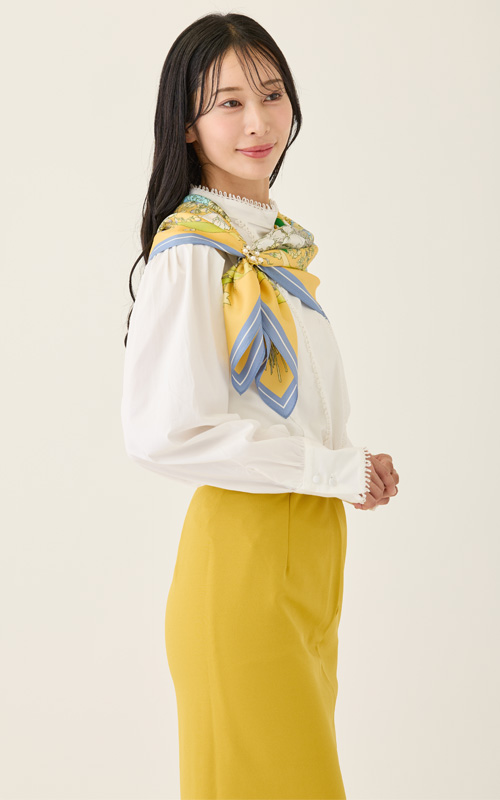 スカーフクリップを使用したスカーフアレンジ